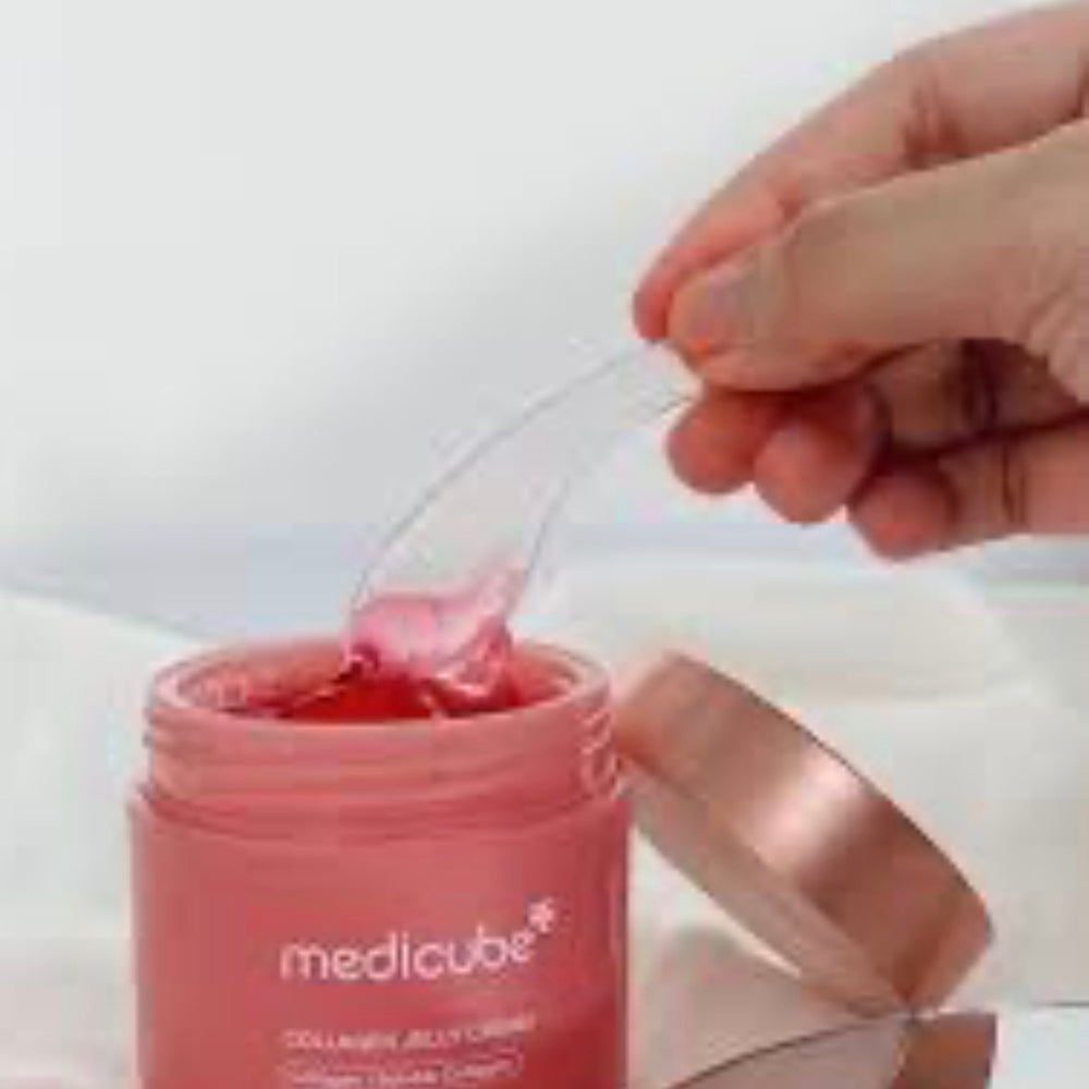 Cette crème gel enrichie en collagène et extraits végétaux raffermit la peau,  frais  revitalisant - Eclat des sens